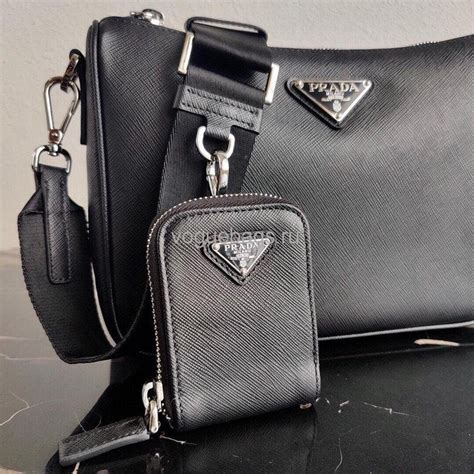 prada 2vh113|Black Saffiano Leather Shoulder Bag .